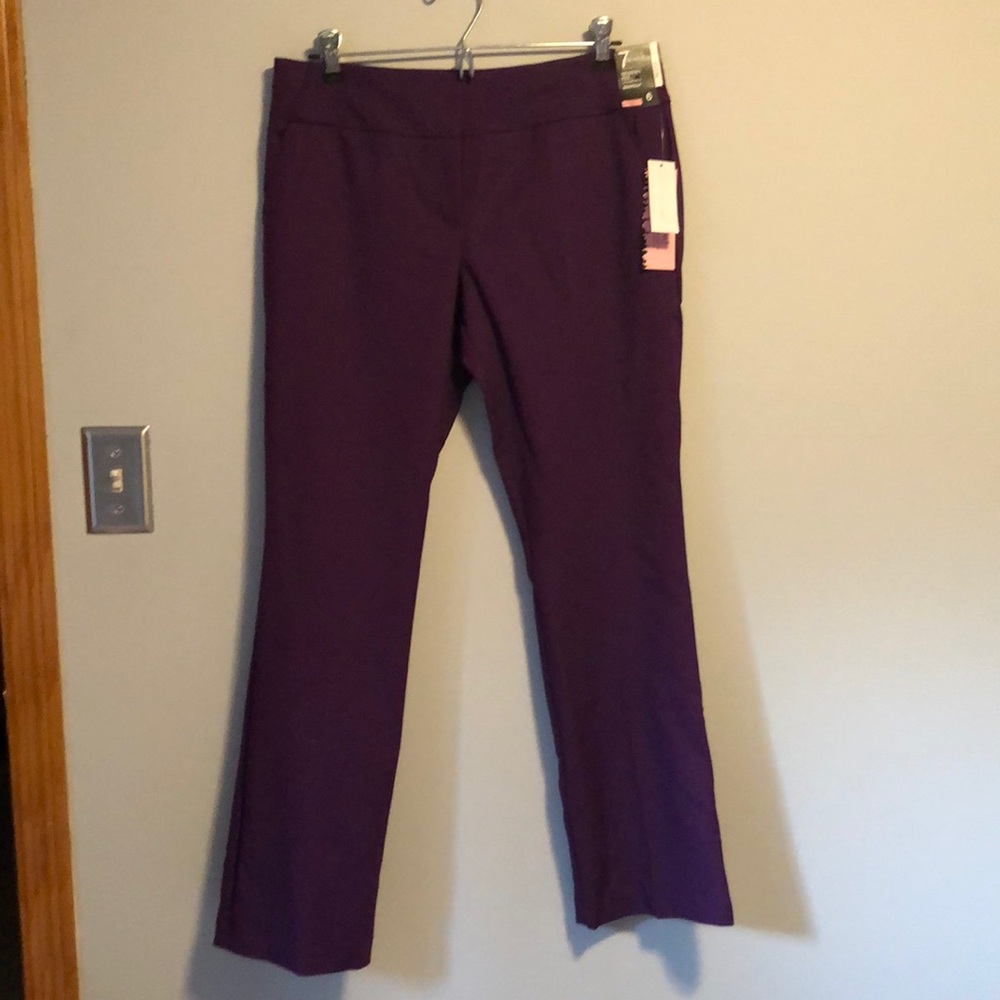 New York & Co Modern Fit Bootcut Stretch